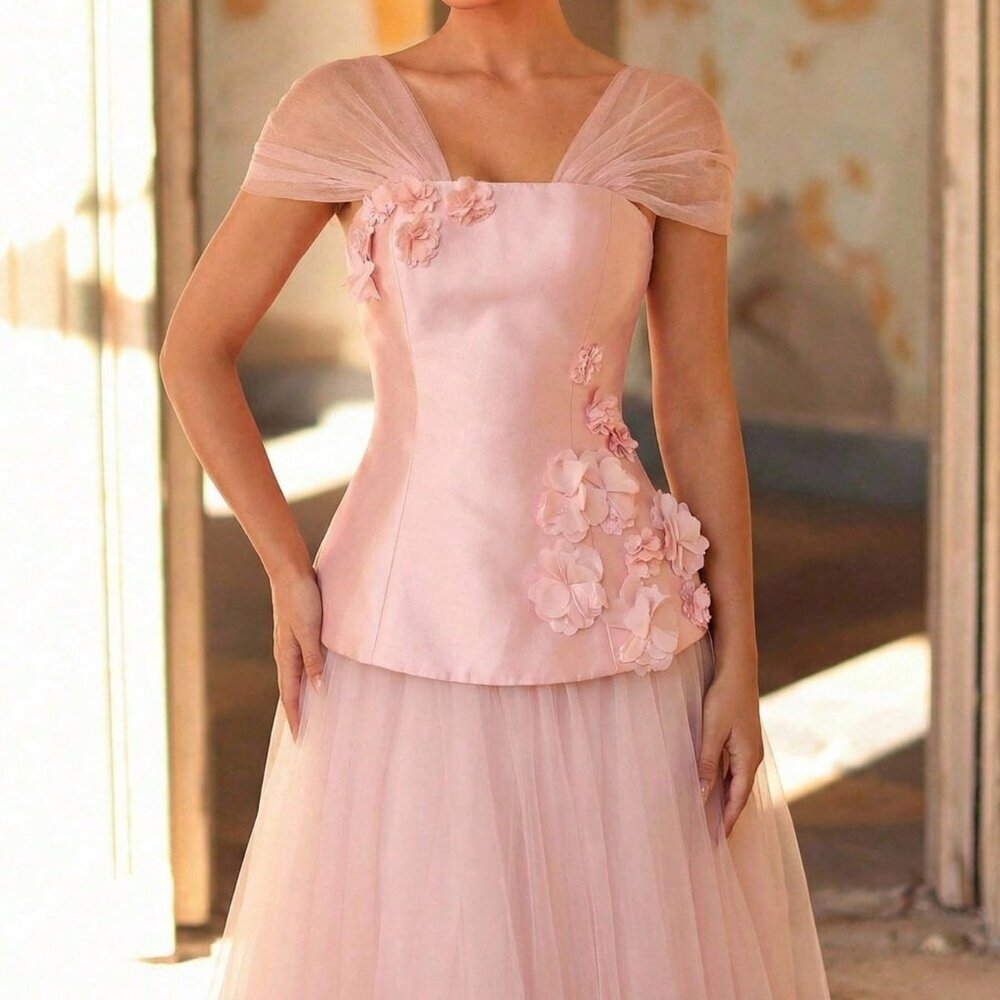 Pink Elegant Women's Satin Mesh Patchwork 3D Floral A-Line Evening Gown - Picture 5 of 6